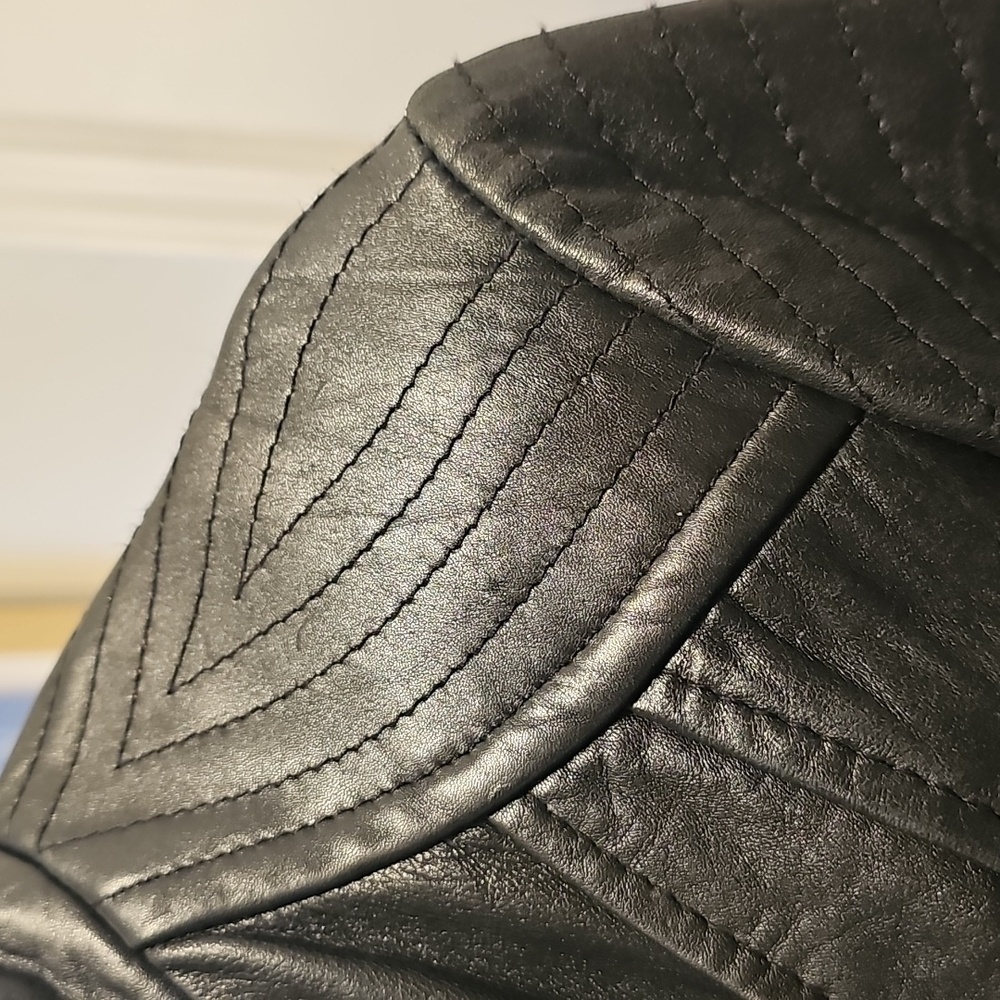 "Real Leather" Cropped, Lined Moto Leather Jacket, Women's Size L - Picture 6 of 16
